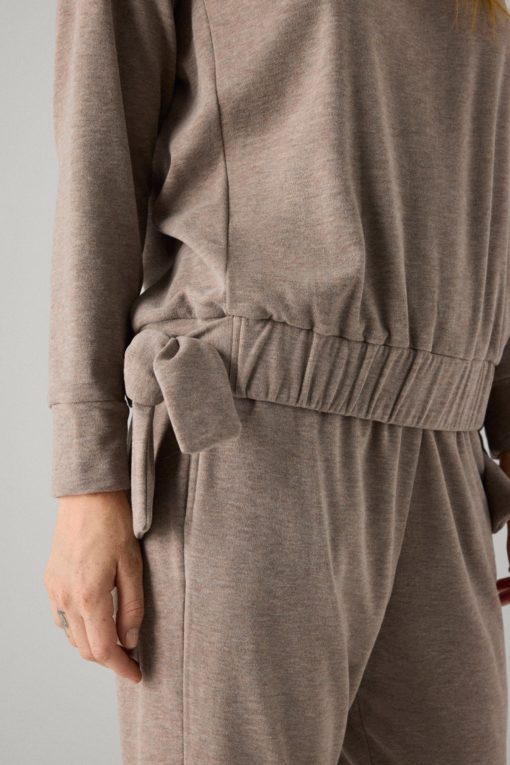 Ysabel Mora loungewear sweater sand - Afbeelding 4