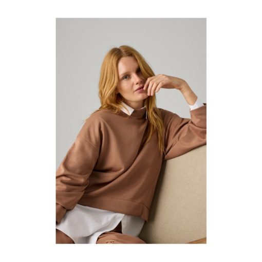 Ysabel Mora loungewear turtleneck sweater Marrón